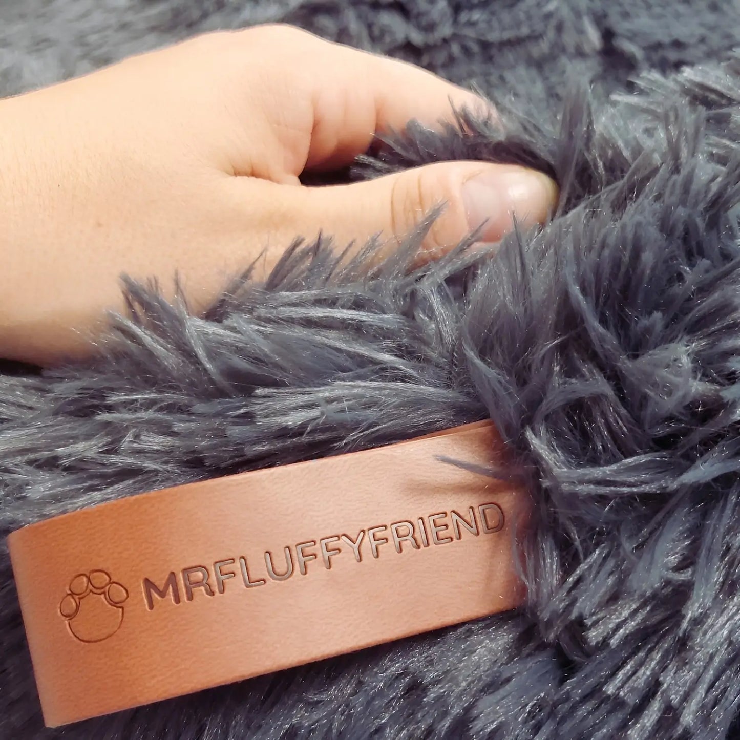 MrFluffyFriend™ - World's #1 Anxiety Relieving Dog Bed
